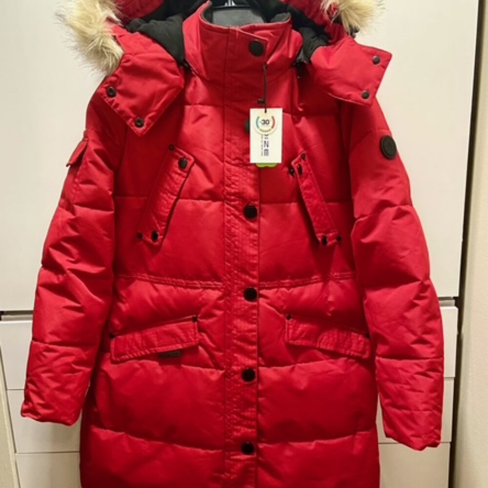 NWT Noize Canadian Womens Red Puffer Coat